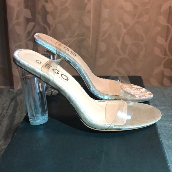 Perfect fashion statement clear heels never worn - Picture 2 of 7